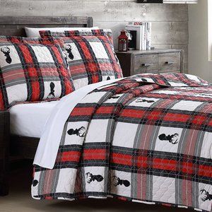 New 3 Piece Reindeer Plaid Polyester Quilt Set • KING • Red Black White